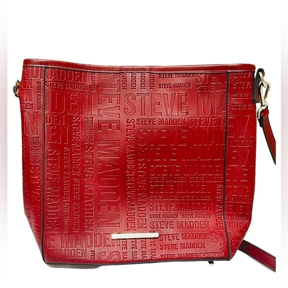 Steve Madden Burgundy Red Logo Crossbody LIKE NEW - Picture 2 of 6